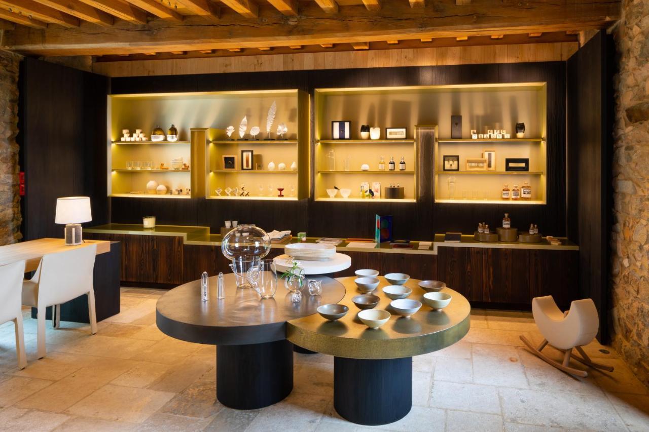 Hotel Domaine Des Etangs, Auberge Resorts Collection Massignac Exterior foto
