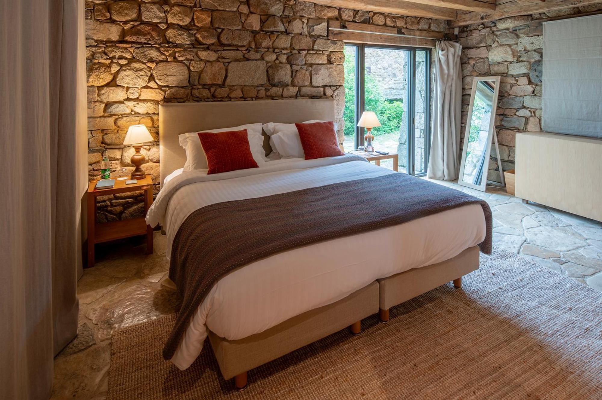 Hotel Domaine Des Etangs, Auberge Resorts Collection Massignac Habitación foto