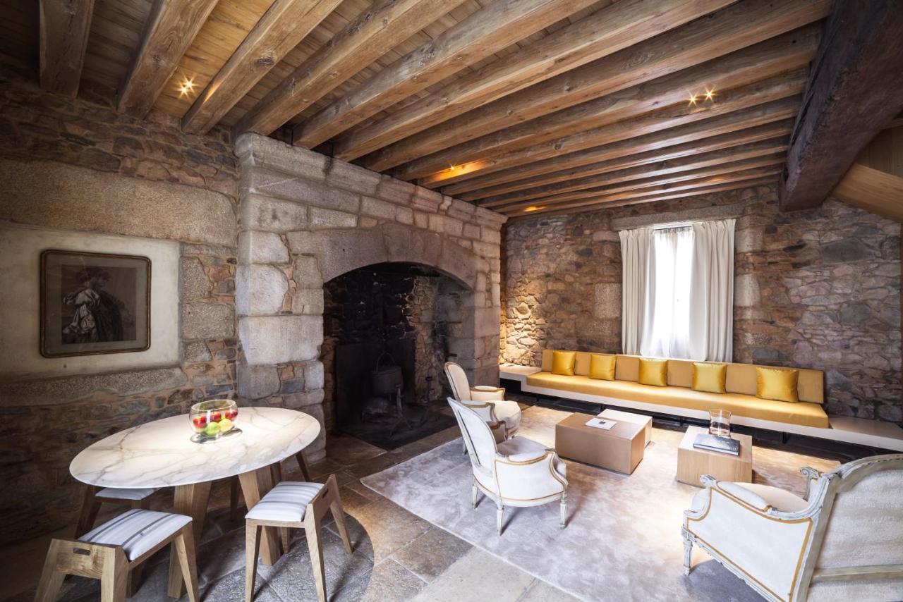 Hotel Domaine Des Etangs, Auberge Resorts Collection Massignac Exterior foto